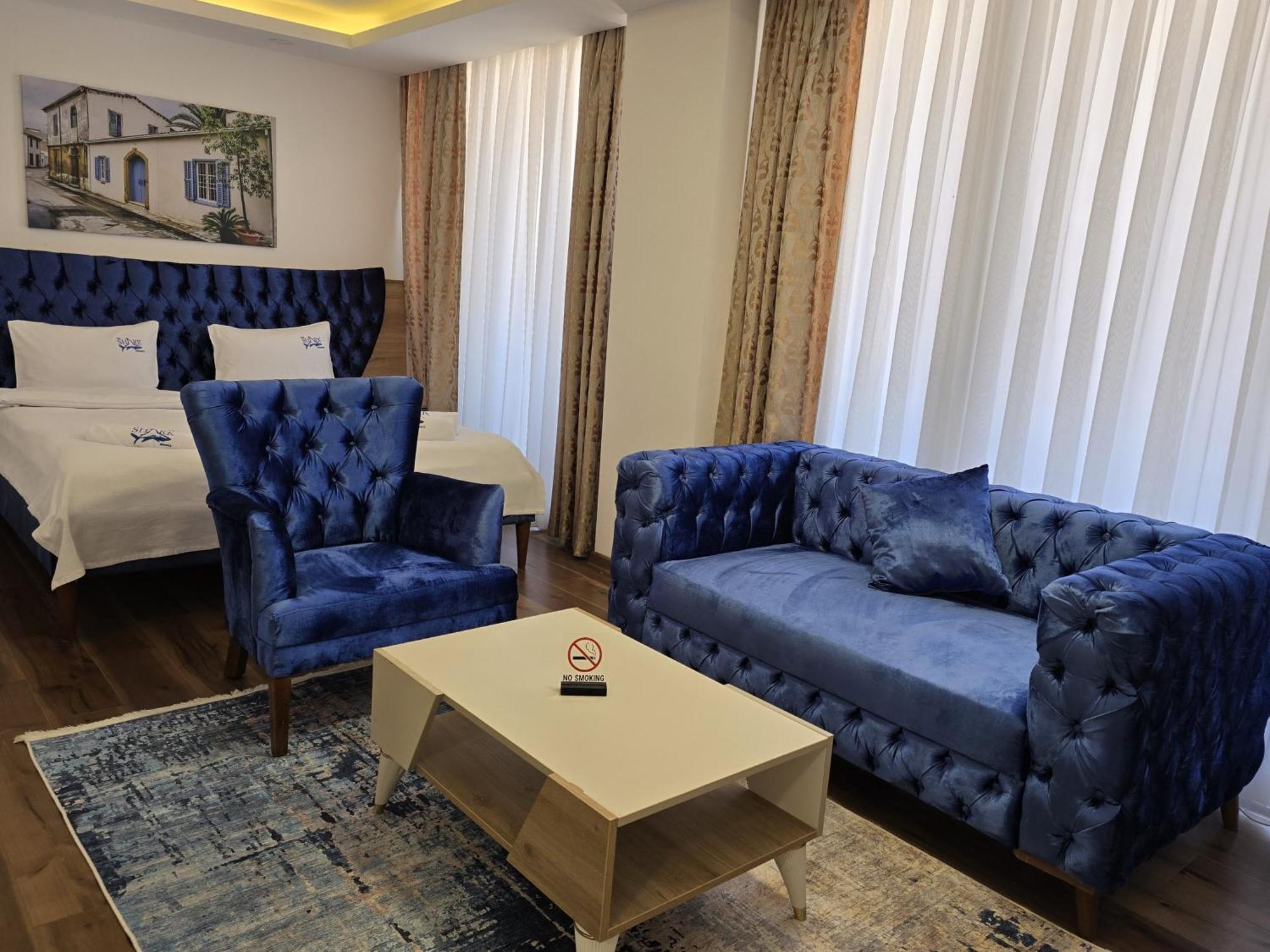 Nurel Shark Residence Кирения Экстерьер фото